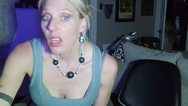 Czat XXX na żywo – Glamazing