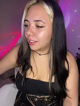 Paulette_Blanche 网络视讯表演