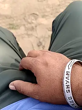 hard_boy9455 Show Webcam