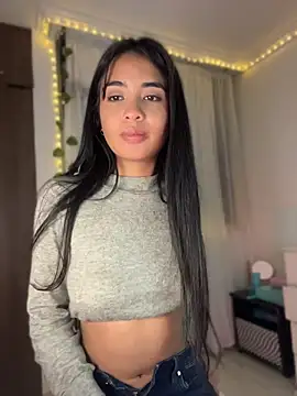 lina_pink: онлайн-секс-чат