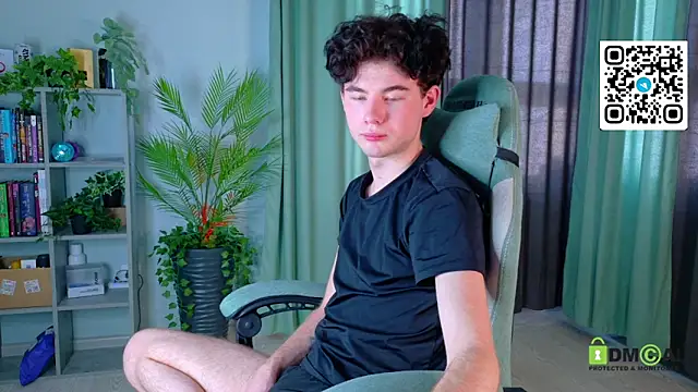 moon_Gloww Adlı Modelin Web Kamerası Şovu