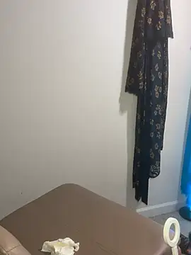 MakeMeCumAsia: вебкам-шоу