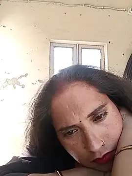 Pokazy przed kamerką – Raanieoy012