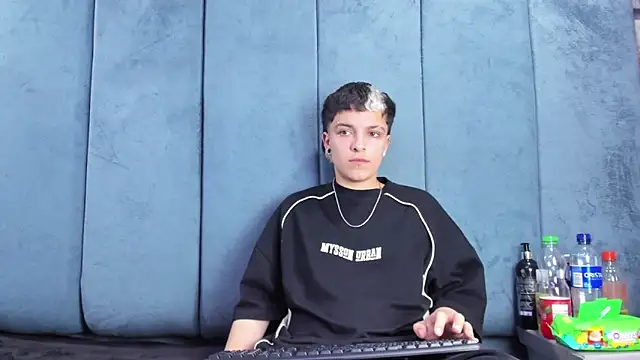 Chatroom XXX en direct de Megan_Thompson_