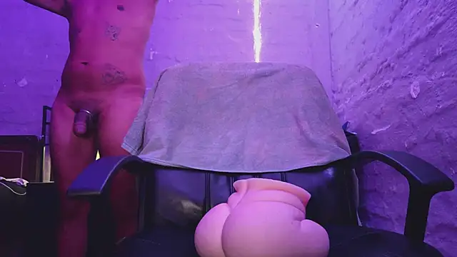 DanielsCock420's Webcam Show