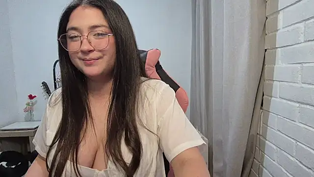 valentinauwu's Live XXX Chat