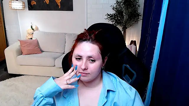 Hennessy_bunny élő XXX-chatje