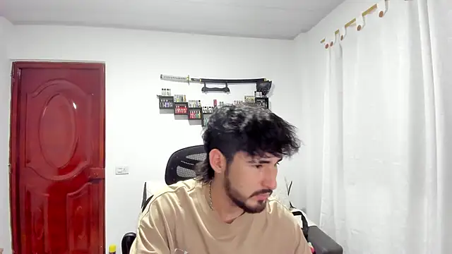 DmitriSanders Chat XXX in diretta