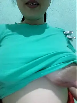 Shine_Mai's Webcam Show