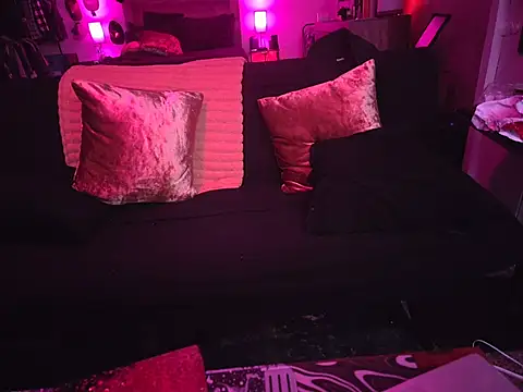 piggylatino লাইভ XXX চ্যাট