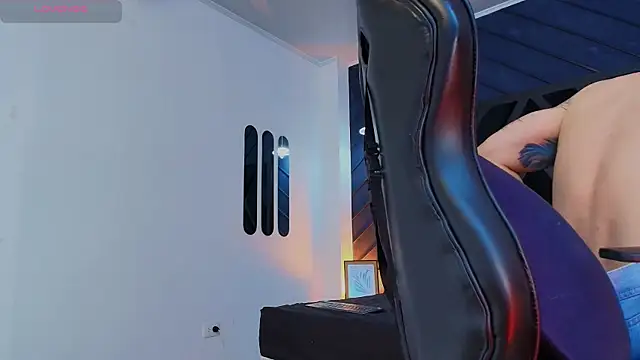 Czat XXX na żywo – Petesevans