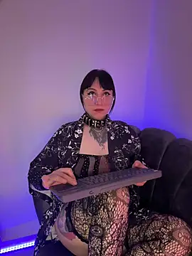 Ravenna666_ Chat XXX in diretta