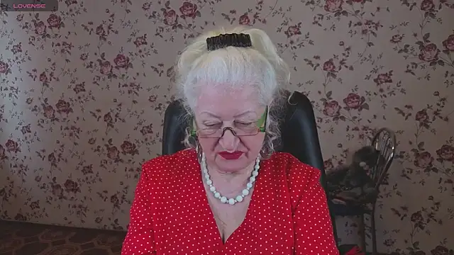 Maya_Mayflower – webcam-show