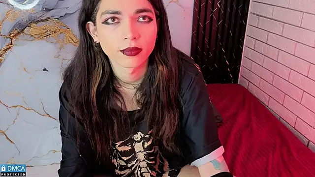 MaeveKuro 웹캠 쇼