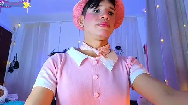 Ariel_Femboy_'s Webcam Show