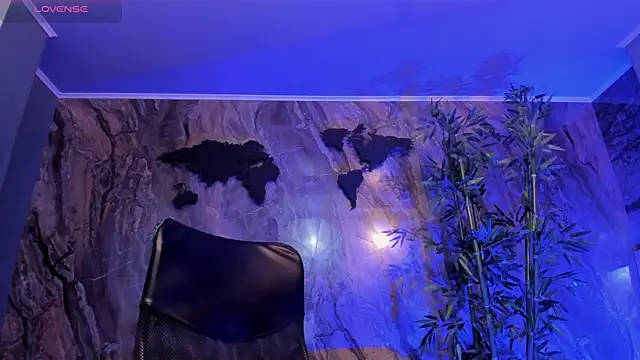 Julian_Mercier 即時 XXX 聊天