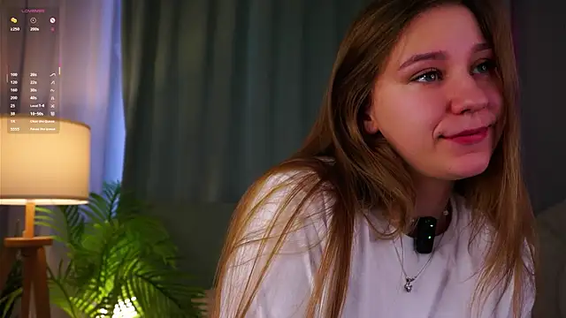 ShantellAngulo live XXX chat