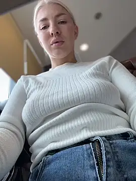 XXX chat uživo modela NewLale