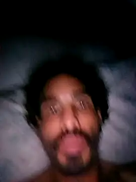 Chat +18 de soyxx18 ao vivo