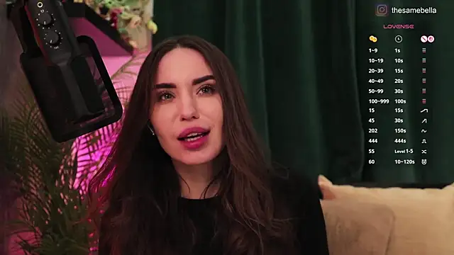 -BabyYoda Live XXX Chat