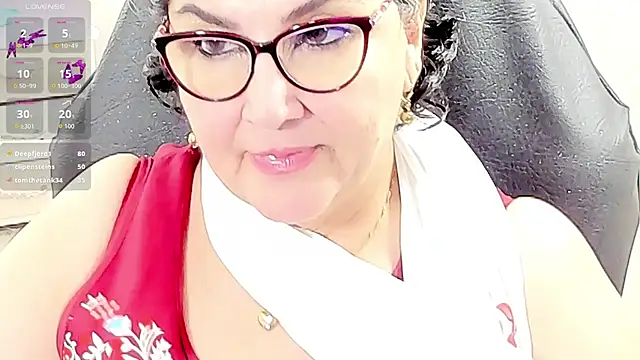 cataleya_mom লাইভ XXX চ্যাট