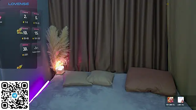 JennyJordans Chat XXX live