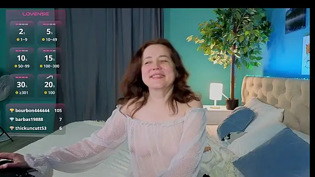 Kira_AdlerのライブXXXチャット