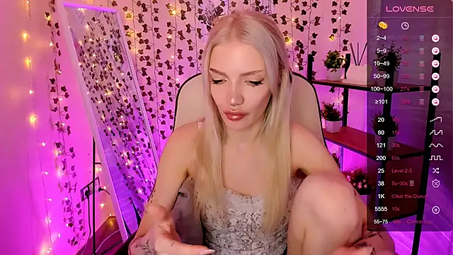 Chatroom XXX en direct de AnyaTaylor_