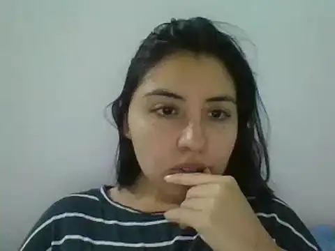 Chat XXX Live _Romilly_