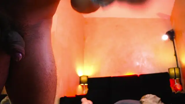 دردشة MassimoWalton2 الجنسية المباشرة