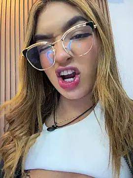 jenn_fit's Webcam Show