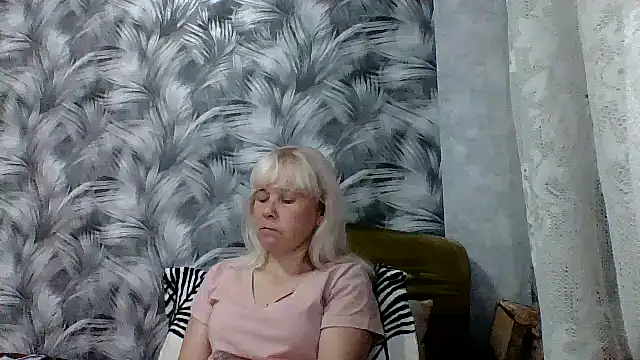 sakura_blonde: απευθείας συνομιλία ΧΧΧ