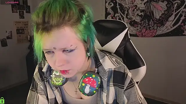 LittleKittenStarのライブXXXチャット