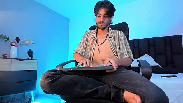 Dannyperlaza Webcam show