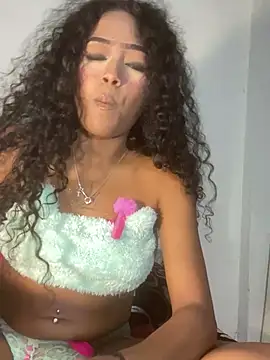 Rosamosquet's Live XXX Chat