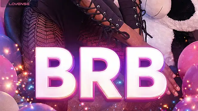 Karla-Ebony webkamerás műsora