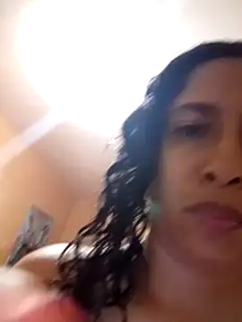 hotaniani Chat XXX live