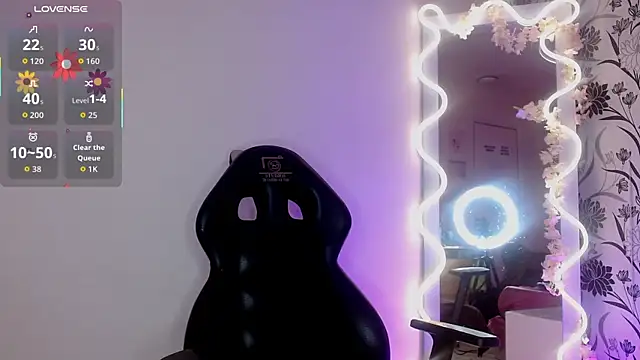 kaisage_tay Show in webcam