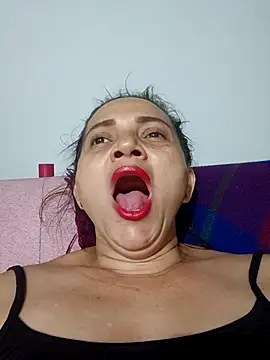 Amanda39 即時 XXX 聊天