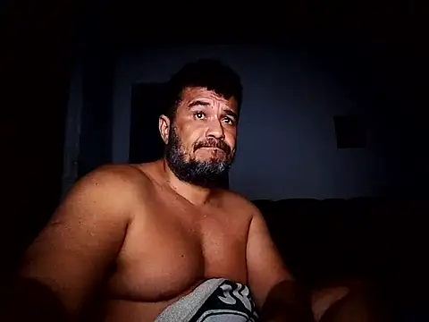 tarra122: διαδικτυακό σόου στην κάμερα