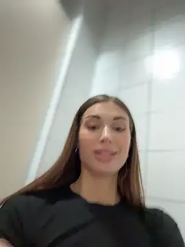 Charming_Ritta Show in webcam