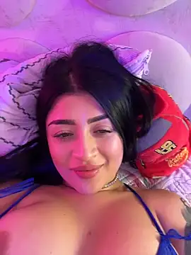 lucianaroyのウェブカメラショー