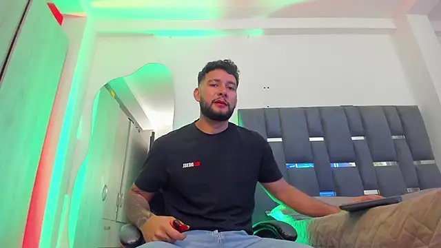 noah_corvelle Pertunjukan Webcam