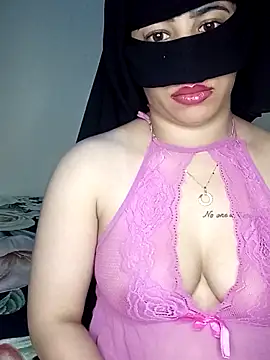 Zouzou_sexy Adlı Modelin Web Kamerası Şovu