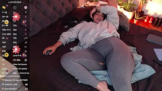 Show de VictoriaMontero30000 na webcam