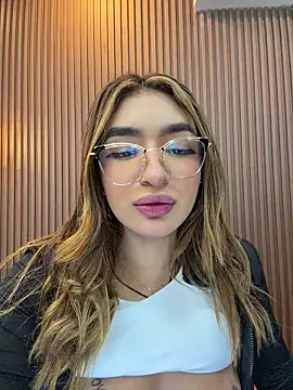 jenn_fit's Webcam Show