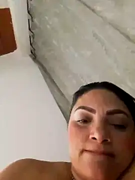 tiffany_Johnson1のライブXXXチャット