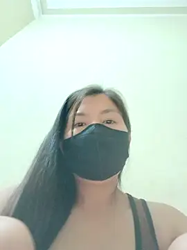 Lylan-6868 在線直播表演