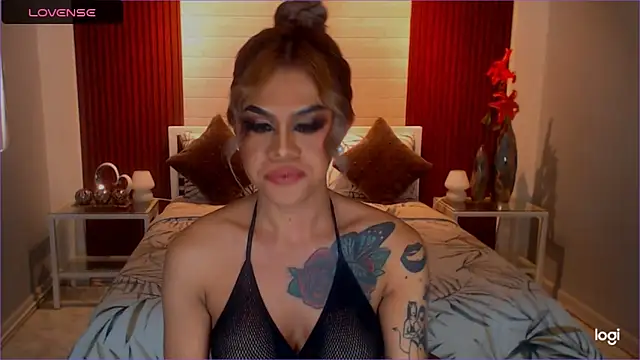 StellaStrong30 即時 XXX 聊天