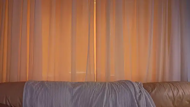 Онлайн чат XXX AntonelaAmeli